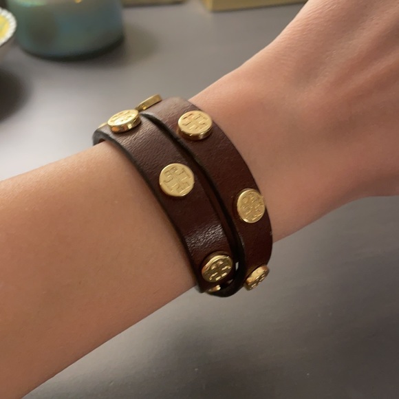 Tory Burch Double Wrap Leather Bracelet - Picture 3 of 5